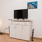 Apartment Oli *