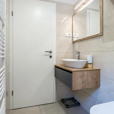 Oli Appartamento Brodarica (Sibenik-Knin)