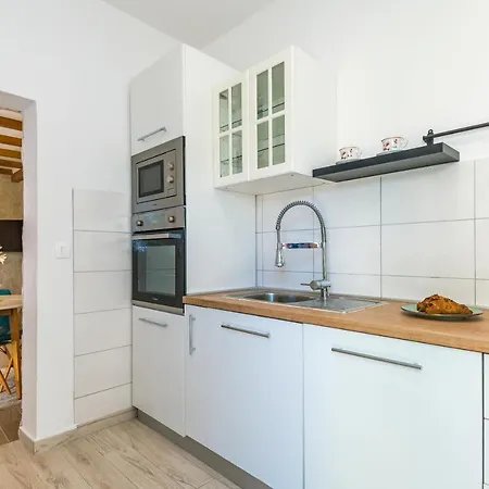 Apartment Oli *