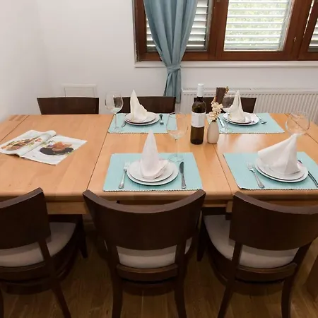 Apartment Oli *