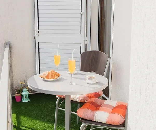 Oli Apartman Brodarica (Sibenik-Knin)